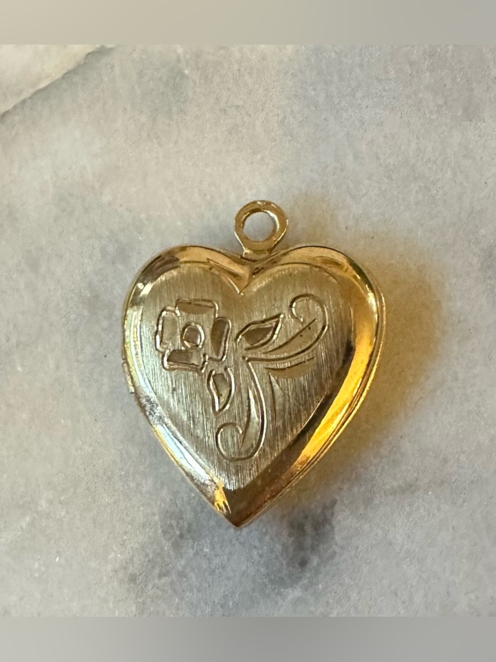 Vintage Gold 12K gold filled Heart Locket with Engraved Floral Motif Rare